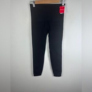 SPANX EcoCare Seamless Ankle Very Black Leggings Women’s Large New with Tags